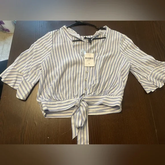 Vertical Striped Tie Top - Picture 8 of 8